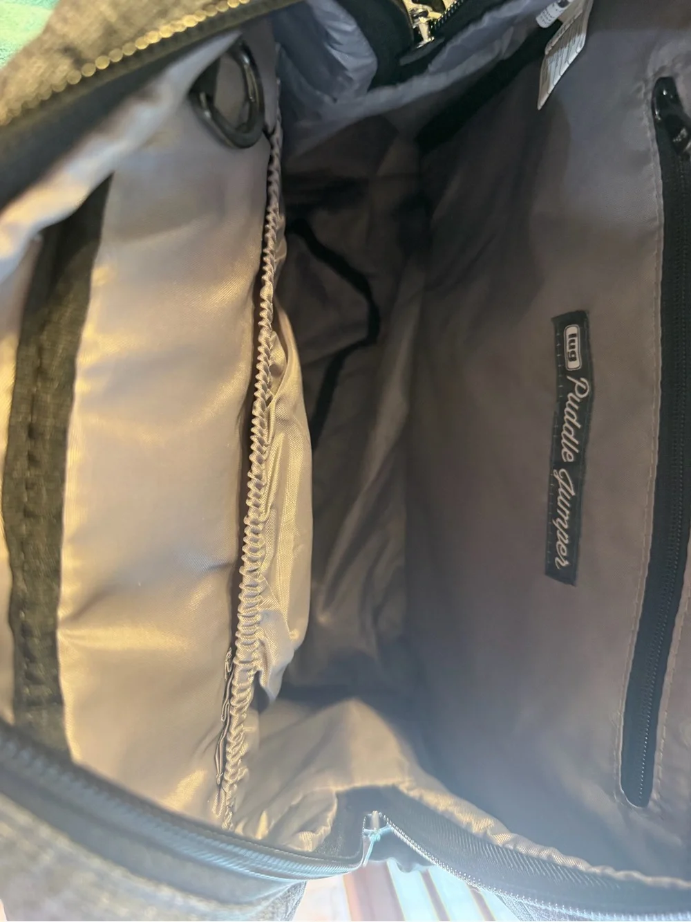 lug versatile gray